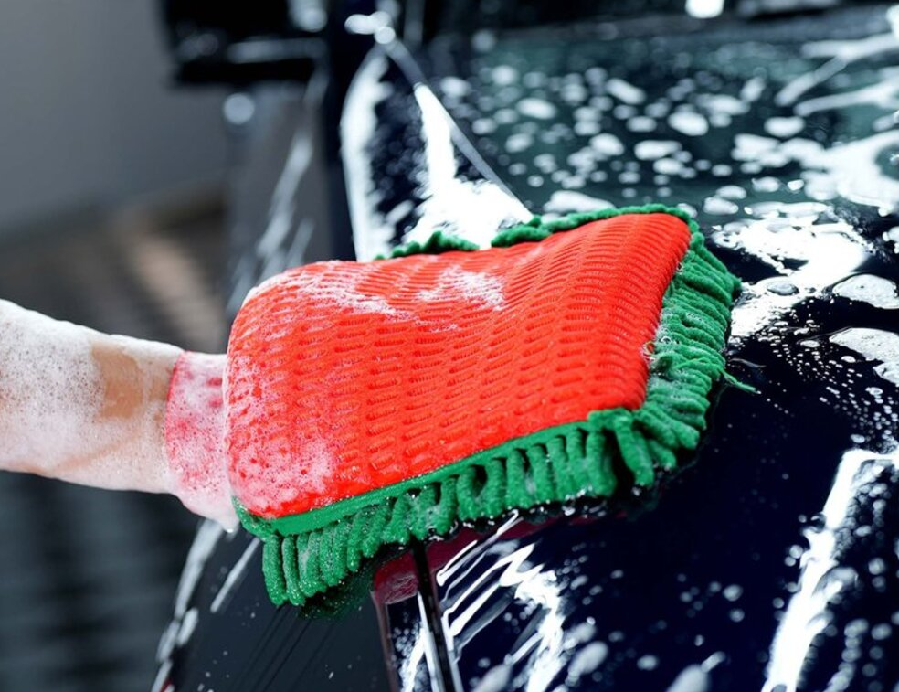 auto-scrub, glove, micropor, car-wash, hand-pad
