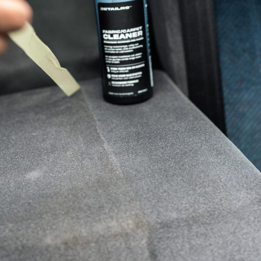 auto interieur, autostoel bekleding, stof bekleding, kleding in auto, controle cleaner