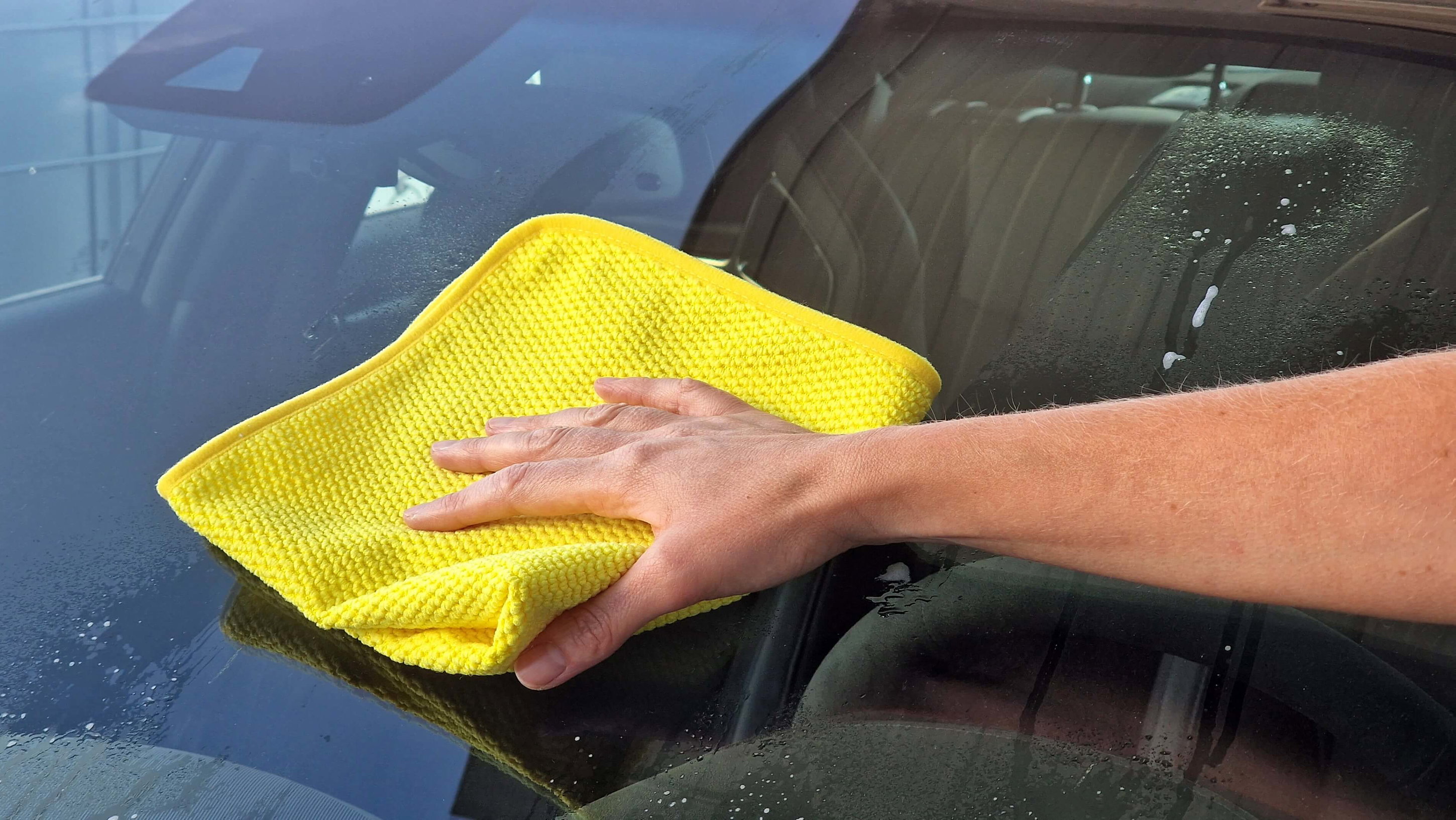 Vitria Glass Towel