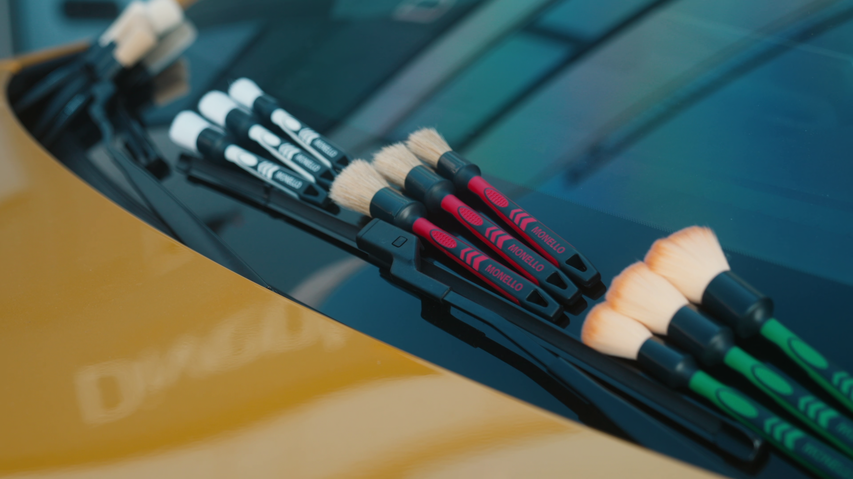 Welke kwast waar - Teaser