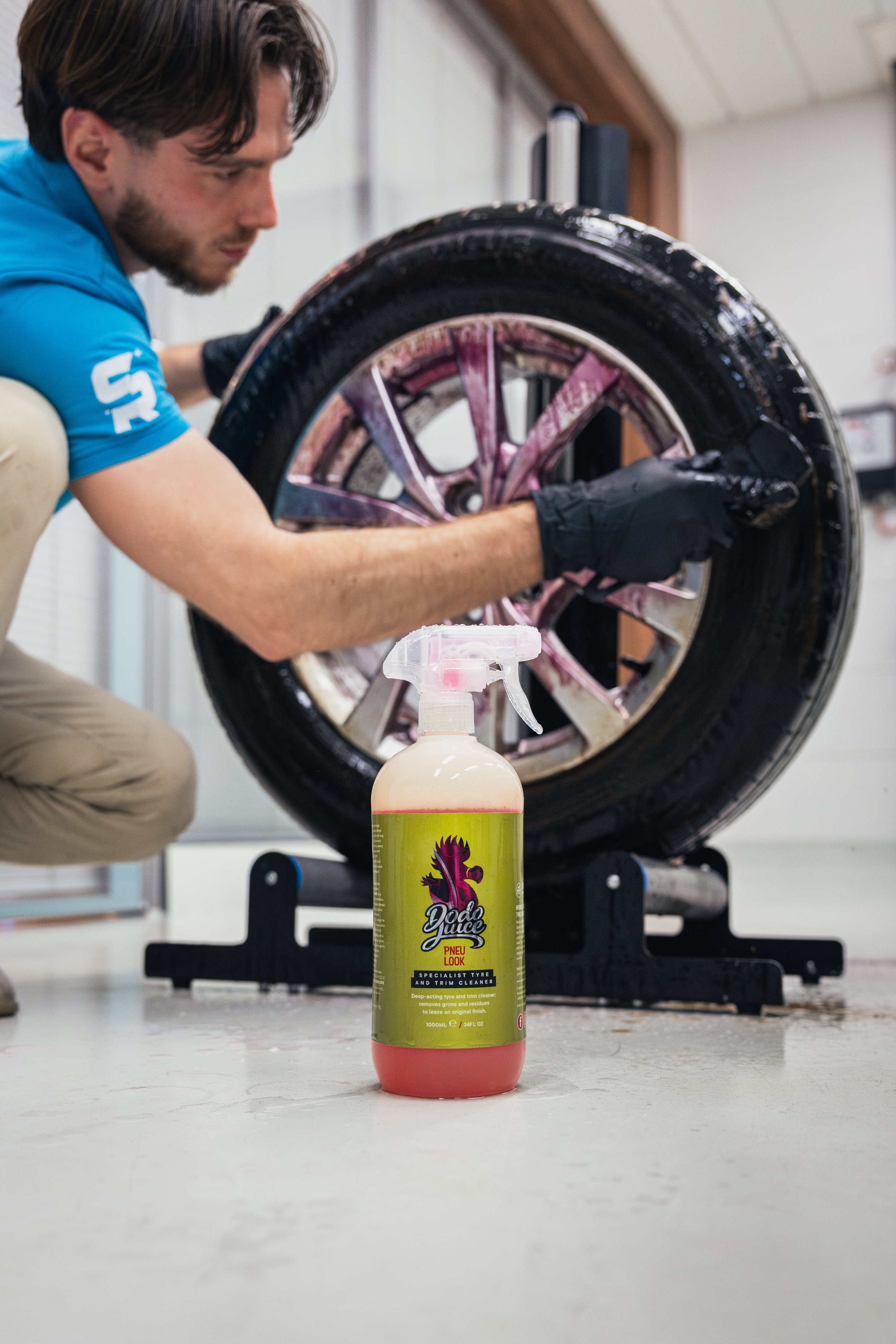 Sidewall Bob Tyre Brush