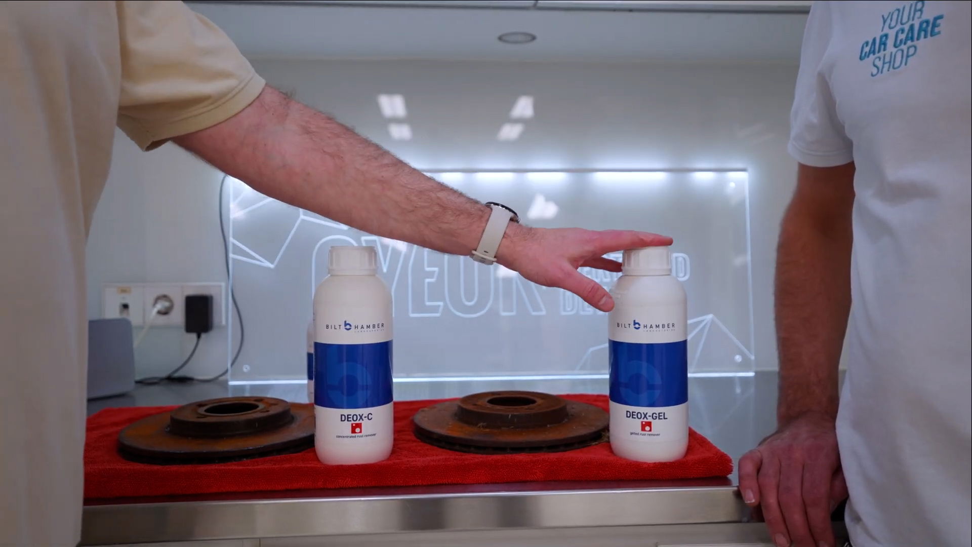 youtube_jKBRjPaXobA_1920x1080_h264.00_00_49_14.Still003 Voedsel, Presentatie van het eten