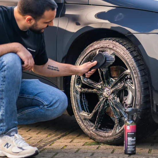 autowas, autoafwerking, velg, band, carwash