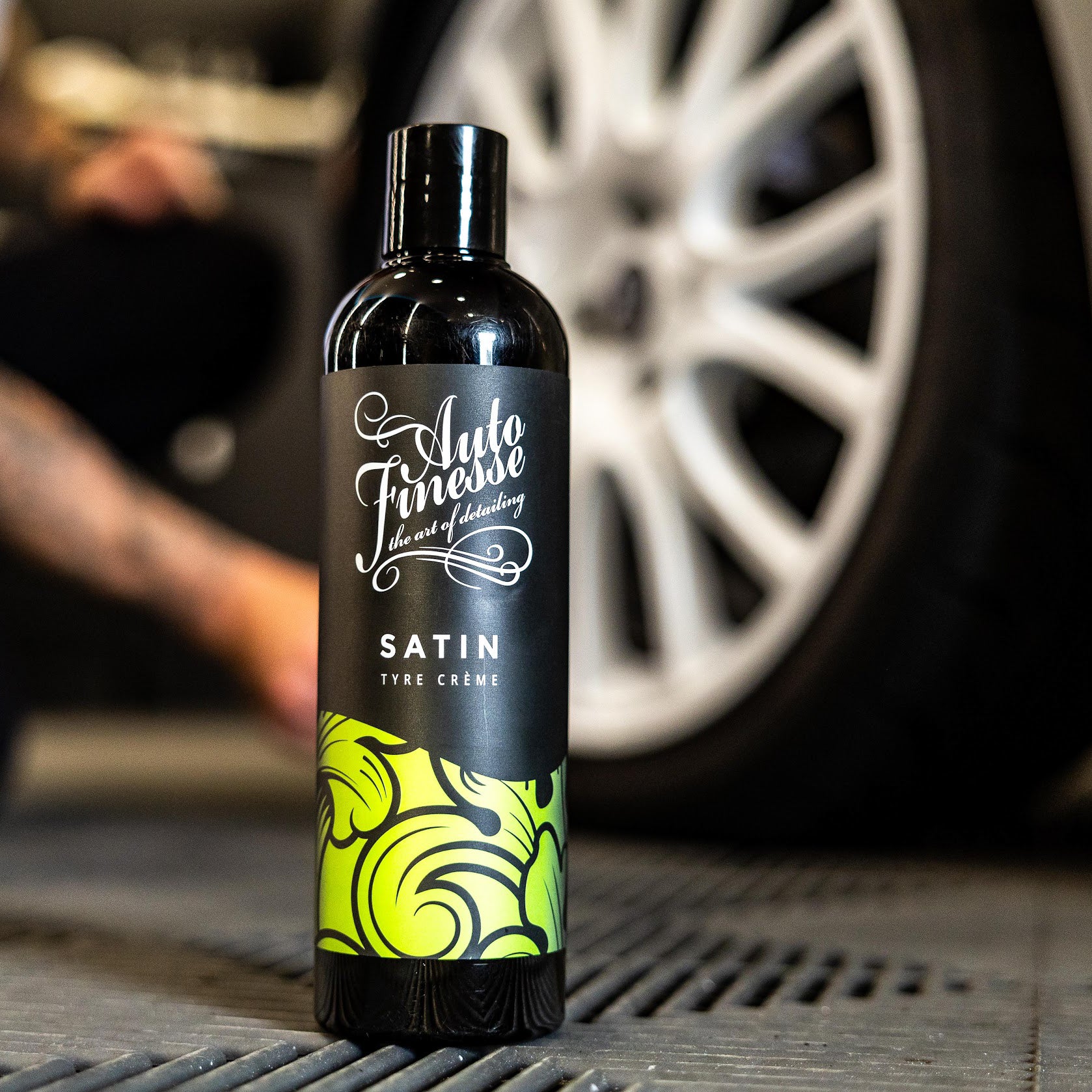 Wiel, Lichtmetalen velg, Spaak, Band, Fles